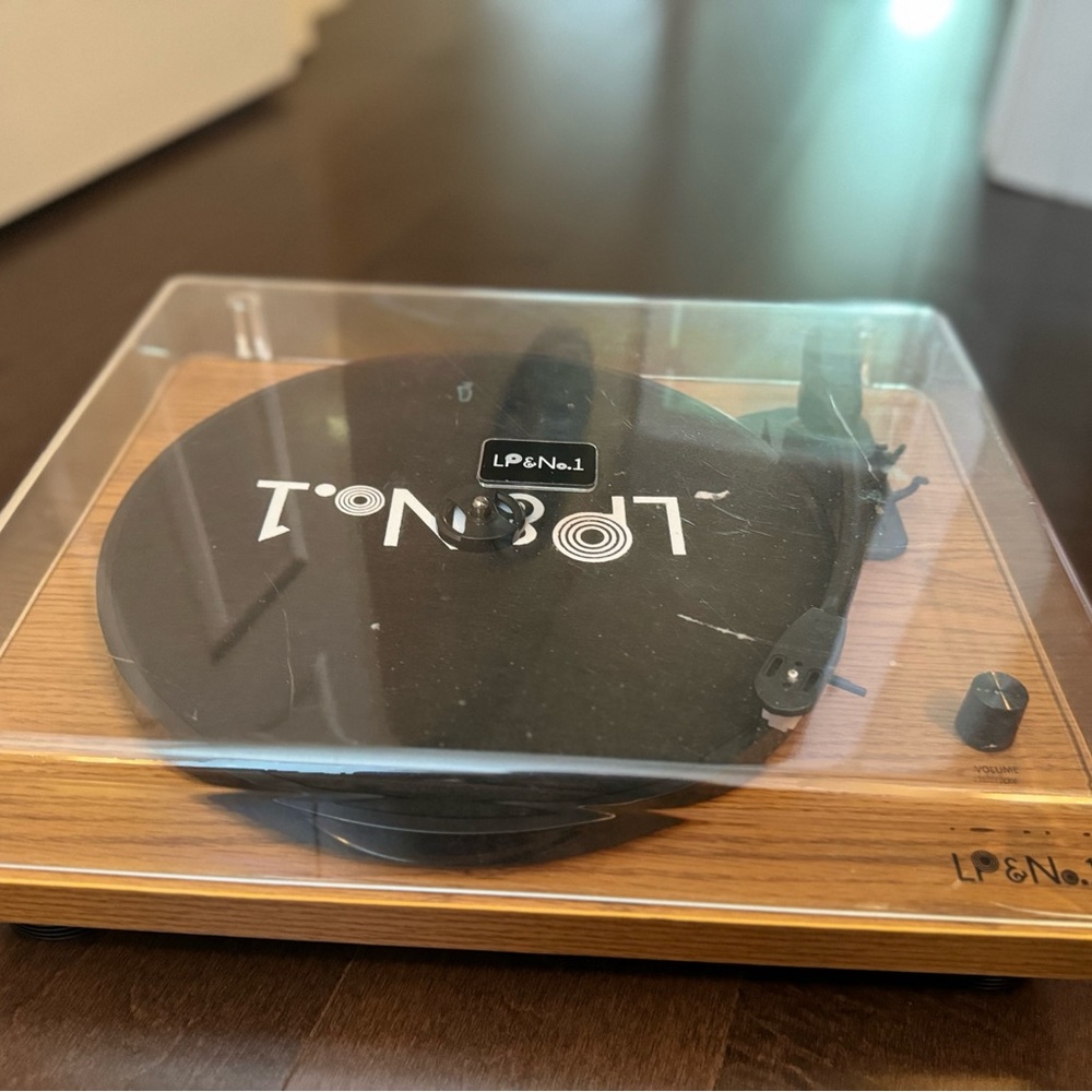 Turntable - Picture 2 of 2